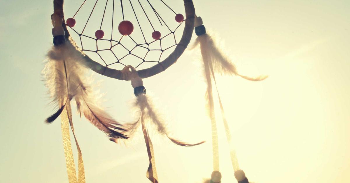Deep Delegation Chains: Hierarchies That Stay Reliable