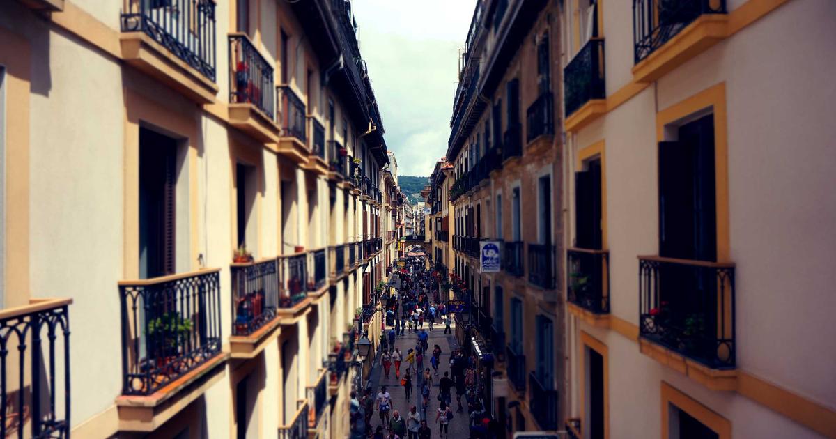 Secure Agent Gateways: Managing Auth for Gemini 3 Multi-Agent Systems